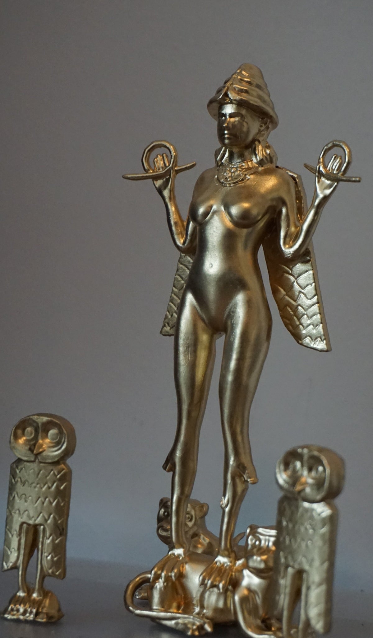 Ishtar Statue | Gold Mesopotamian Goddess Sculpture | Inanna Goddess of Love & War | Ancient Babylonian Mythology Figurine | Historical Decor