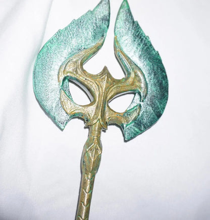 Glass War Axe replica