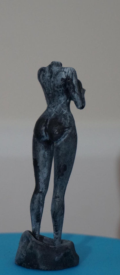 Of Grace – Slender Curves in Modesty Statue