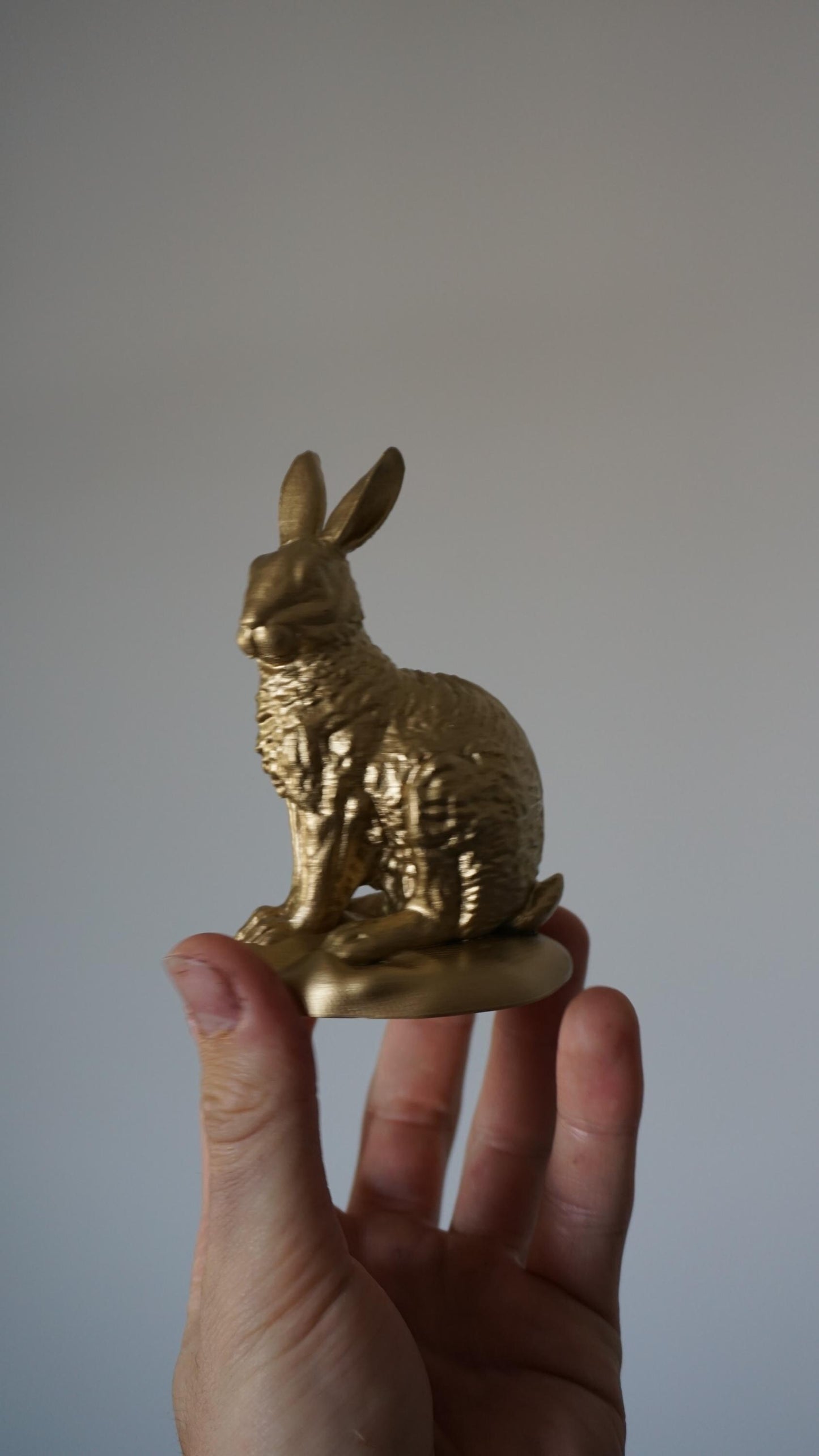 Hopper – Bunny Figurine