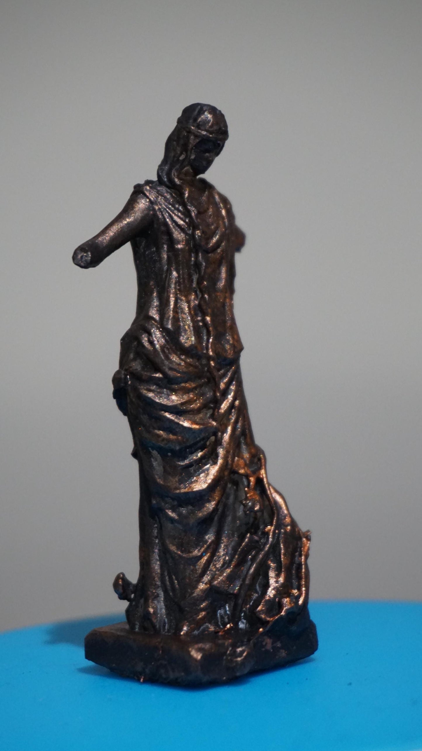 Queen Marika of the Lands Between Statue