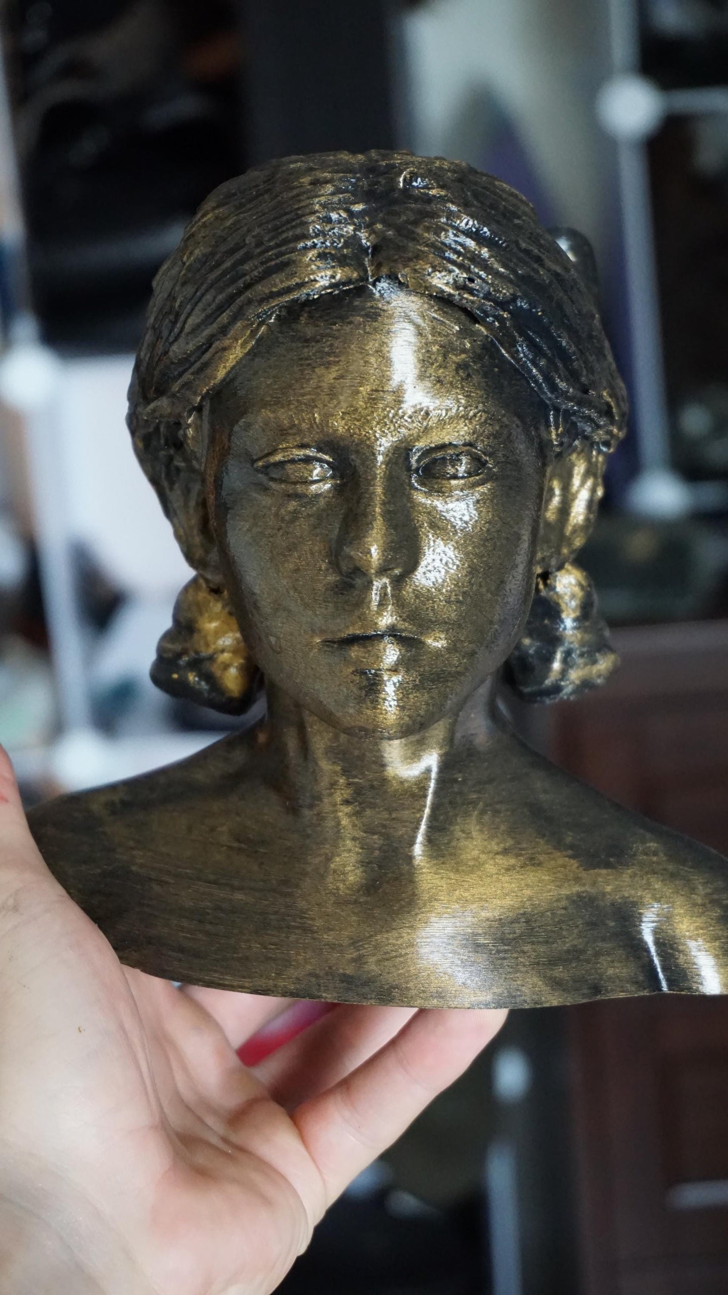 Pearl Maxxxine Bust Inspired by Modern Movie Icons